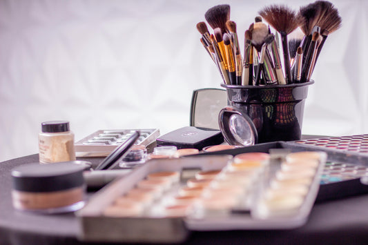 Beauty and the Bureaucracy: A Complete Guide on How to Import Cosmetics into India